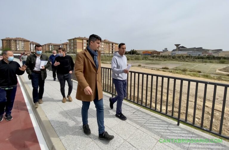 El PSOE advierte de que el ascensor de la estación de Nueva Montaña depende del mantenimiento del Ayuntamiento