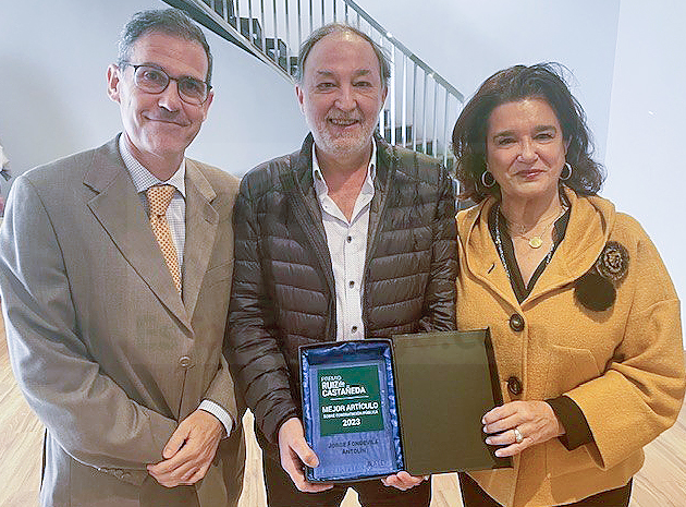 El funcionario del Gobierno de Cantabria, Jorge Fondevila Antolín, ha sido reconocido con el Premio Nacional Ruiz de Castañeda al mejor artículo sobre contratación pública
