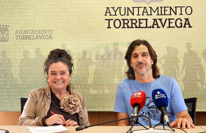 Esther Vélez y David Pérez - ‘Torta y lechi’ homenaje al folk de Cantabria el 5 de julio en el TMCE