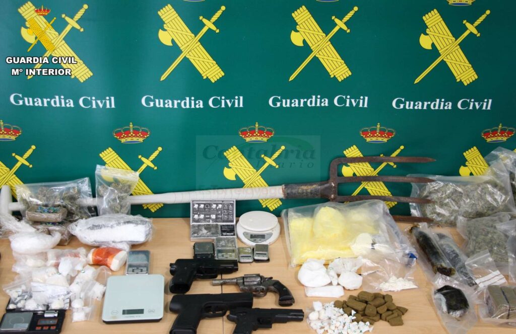 Nueve detenidos de una red de tráfico de drogas que operaba en Santoña y zona oriental de Cantabria