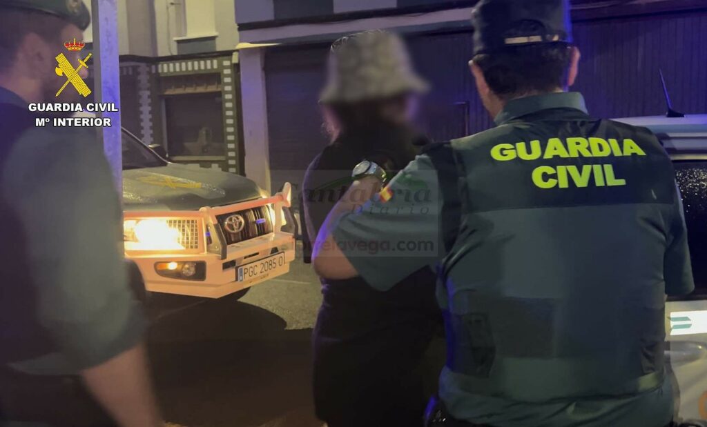 Tres detenidos y más de 411.000 euros intervenidos en una operación contra el tráfico de drogas en Bizkaia y Cantabria
