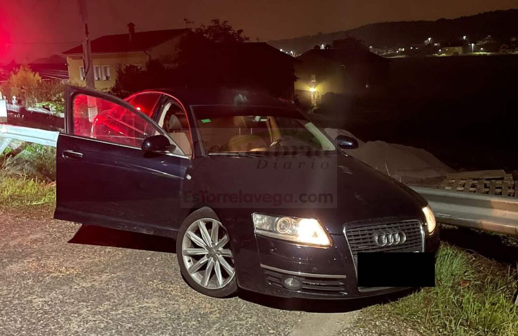 Sin carnet y a toda velocidad, la Policía busca al conductor