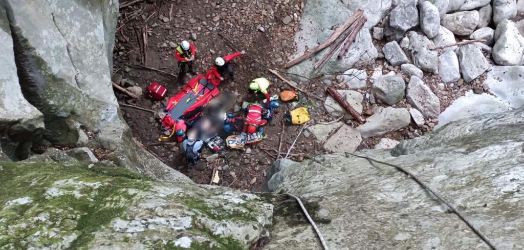 Rescatado mientras practicaba barranquismo en la vía ferrata del Río Calera